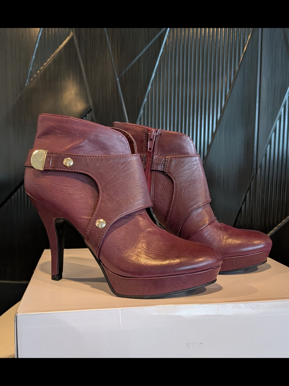 UNLISTED By Kenneth Cole Women’s Burgundy Ankle Booties with Strap Detail - Picture 2 of 10